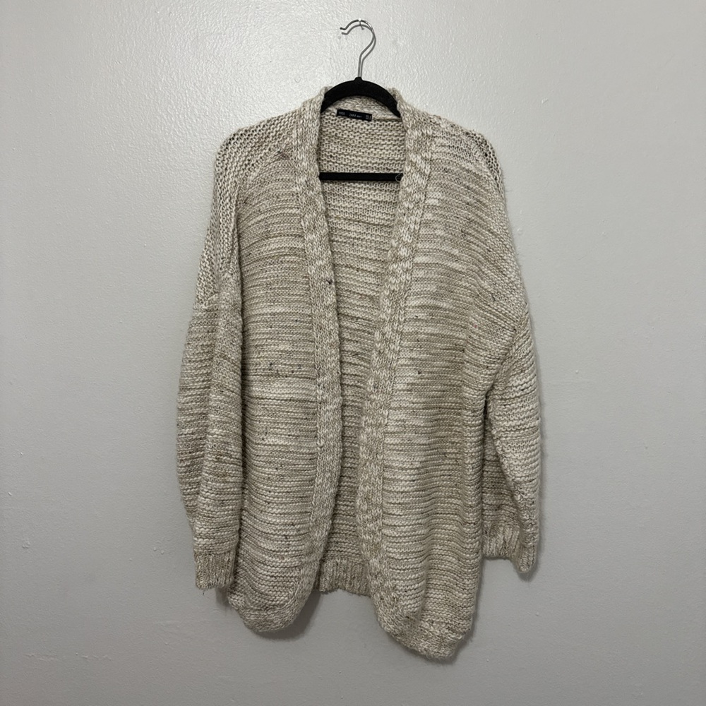 Zara Cozy Cream Knit Sweater